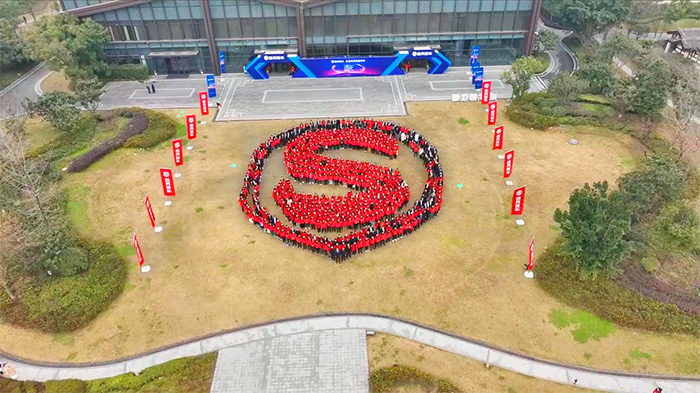 盛昊篷車:全面煥新品牌形象 助力中國篷車“進(jìn)化”革新 盛昊篷車:全面煥新品牌形象 助力中國篷車“進(jìn)化”革新