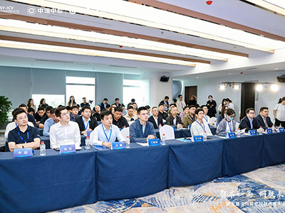 第五屆沈陽智能網聯汽車大會迎來洽談熱潮，技術落地成為焦點